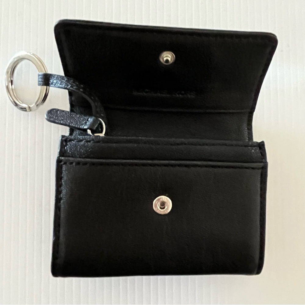 RARE Vintage Michael Kors Black Leather Silver Tone Mini Flap Wallet w/Key Ring - Picture 3 of 12